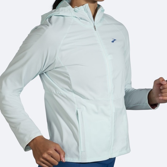 Brooks Canopy Jacket. Ice Blue. Size XSmall. EUC. - Picture 16 of 16